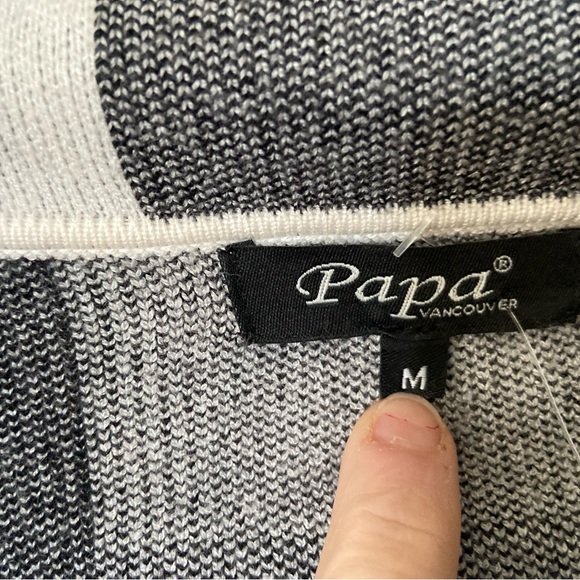 Black and white Papa sweater - Picture 2 of 3